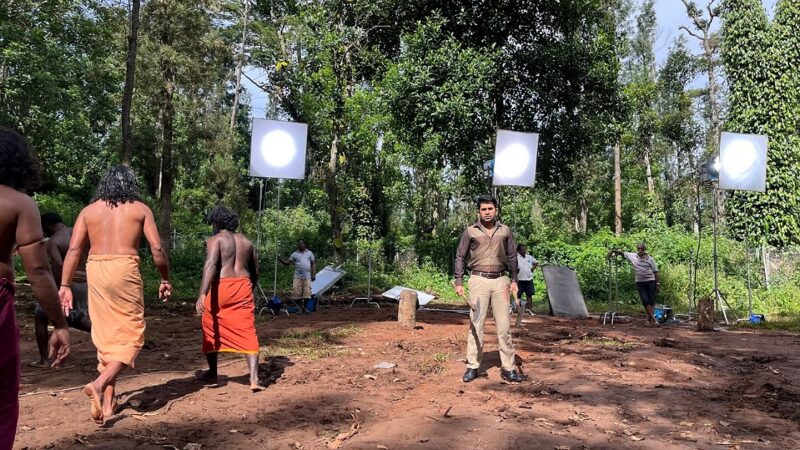 விறுவிறுப்பான படப்பிடிப்பில் “வள்ளி மயில்” திரைப்படத்தின் க்ளைமாக்ஸ் காட்சி!