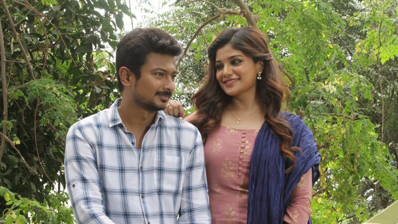 ‘கண்ணை நம்பாதே’ படம் குறித்து நடிகை ஆத்மிகா!