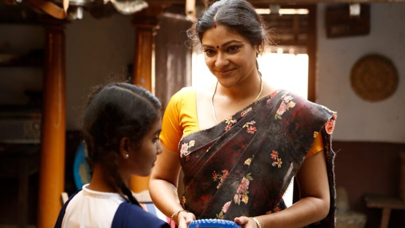 “பாபா பிளாக்‌ ஷீப்” படத்தில் நடிப்பில் மிரட்டிய விருமாண்டி அபிராமி!!