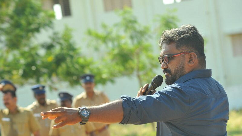 கருவேலம் முள்ளிலும், மணல் கல்லிலும் பட்ட கஷ்டத்திற்கு பலன் கிடைத்தது – இயக்குனர் விக்ரம் சுகுமாரன்!