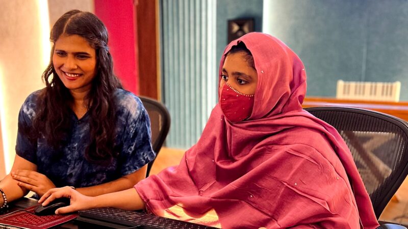 இசை அமைப்பாளர் ஆன ஏஆர்.ரகுமான் மகள்!