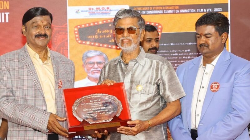 இயக்குநர் எஸ்.ஏ. சந்திரசேகருக்கு திரைத்துறை வாழ்நாள் சாதனையாளர் விருது!