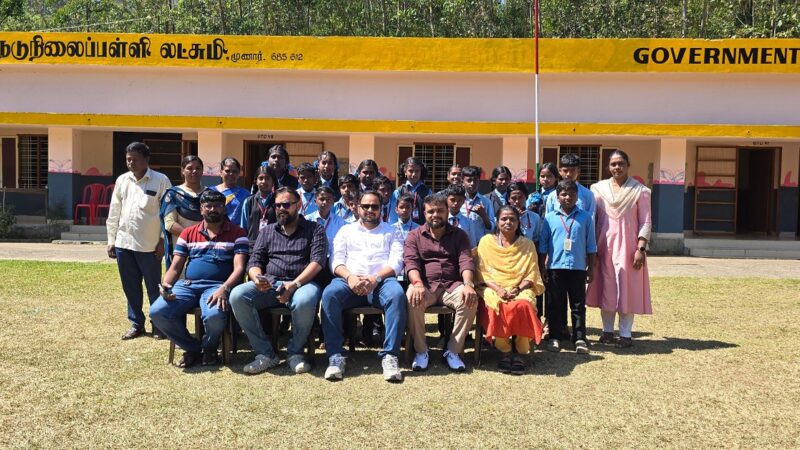 “அறிவு” படக்குழுவின் மனிதநேயம் – பள்ளியை மாற்றிய தயாரிப்பாளர் சாய்வினோத் ஜெயக்குமார்!