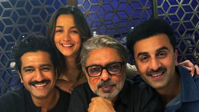 ரன்பீர் கபூர், விக்கி கௌஷல் மற்றும் ஆலியா பட் நடித்த எஸ்.எல்.பி-யின்(SLB) “லவ் & வார்”, 2027 ஜனவரி 21 அன்று வெளியாகிறது !!